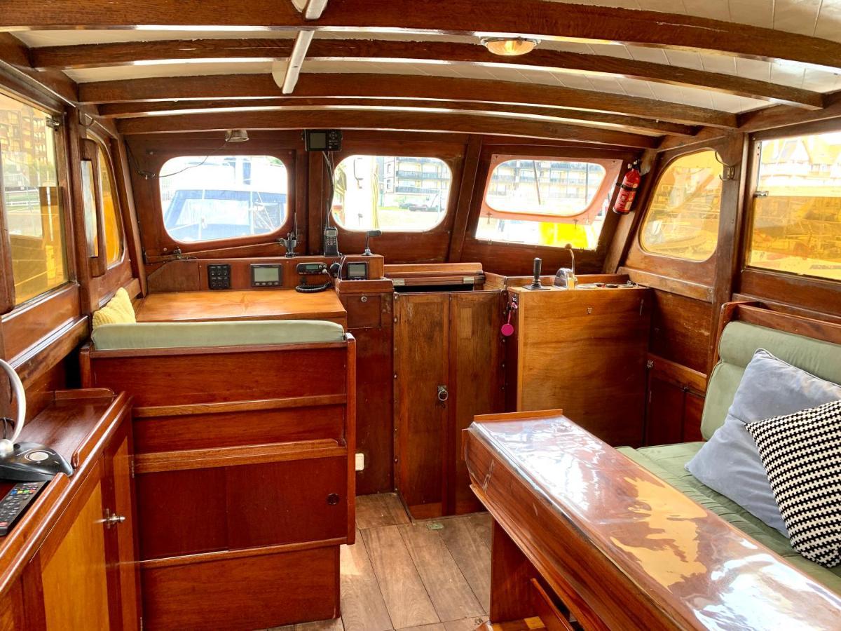 Port Deauville Yacht Vintage Екстер'єр фото
